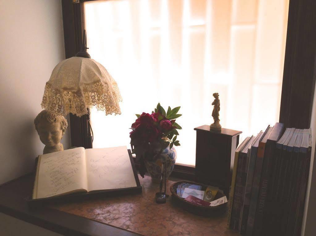 Beeclaire Guest House 팔레르모 외부 사진